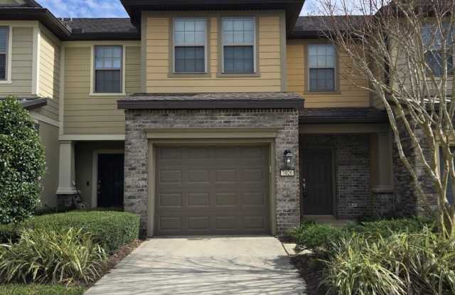 7026 BUTTERFLY Court - 7026 Butterfly Court, Jacksonville, FL 32258