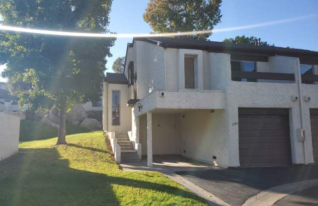 Fabulous Fletcher Hills remodeled townhome. photos photos
