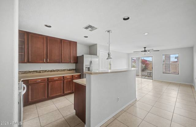 25535 W BURGESS Lane Gallery 4
