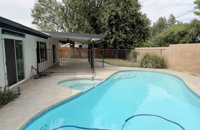 8908 THURBER LANE Gallery 4