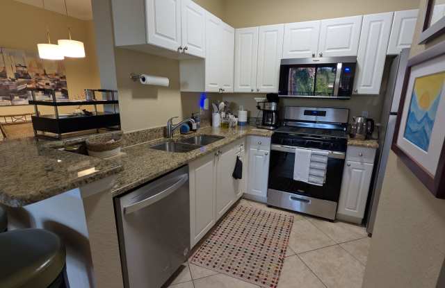 2732 Via Murano Unit 527 Gallery 2