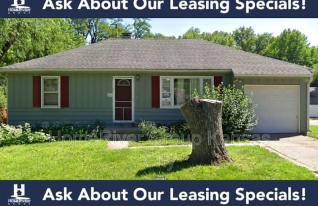 4615 NE 42nd St - 4615 Northeast 42nd Street, Kansas City, MO 64117