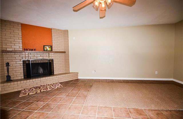 915 Valley View Drive Gallery 2