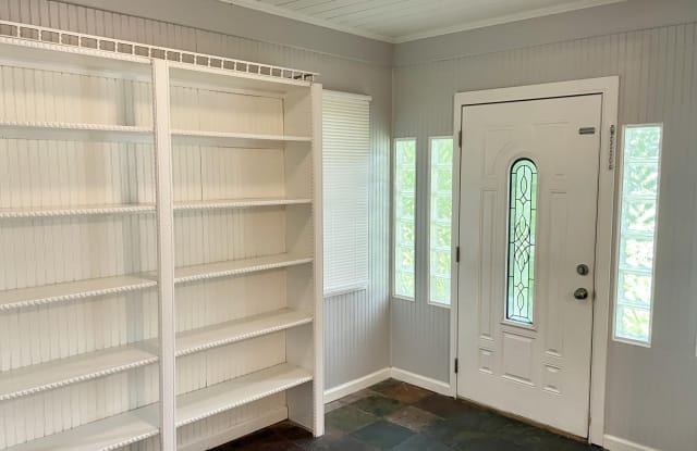 4833 APPLETON AVE - 4833 Appleton Avenue, Jacksonville, FL 32210