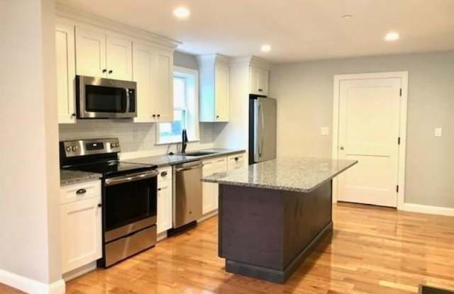 295 Willard Street #1 Gallery 2