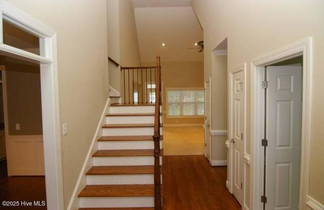 720 Stillwater Drive Gallery 3