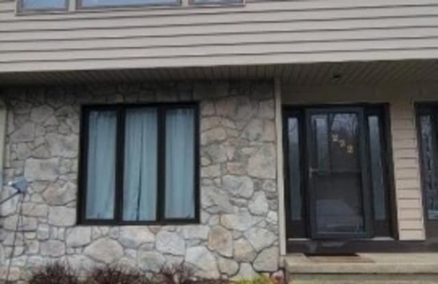 222 Cherokee Rd - 222 Cherokee Road, Lafayette, NJ 07848