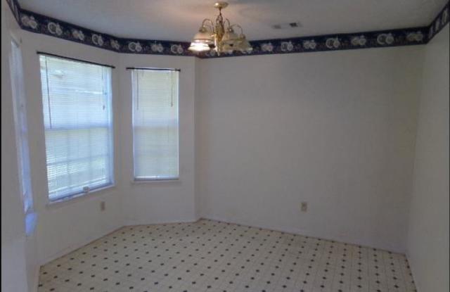 3417 Andrew Dr Gallery 3