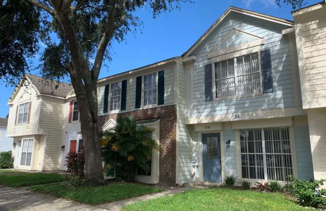 2/1.5 Fletcher Mill Townhouse $1550/month Available 6/20/2026 photos photos