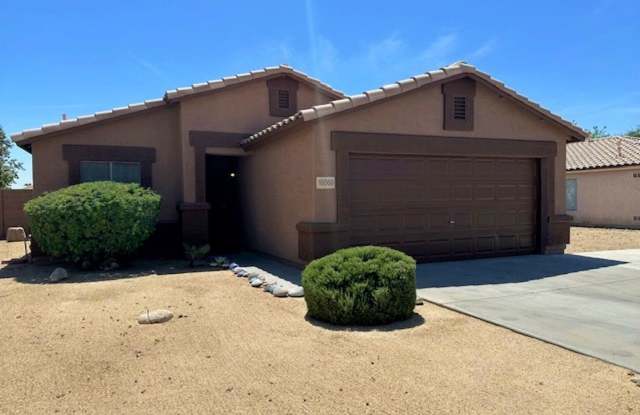 New interior paint and located in Goodyear close to I-10 photos photos
