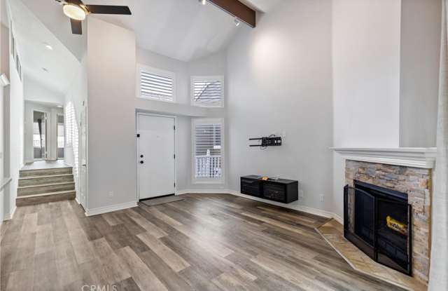 3027 Croyden Bay Gallery 4