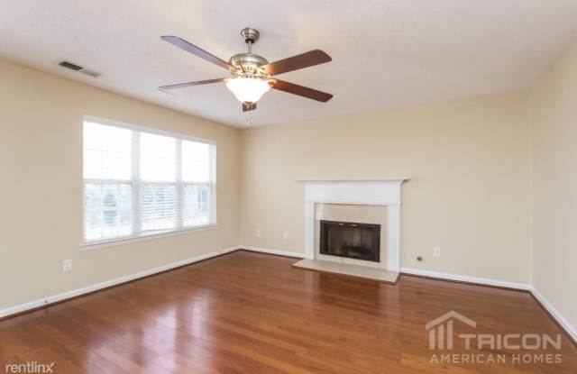 6250 Glen Brooke Drive Gallery 3