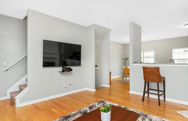 412 Patina Pl Gallery 3