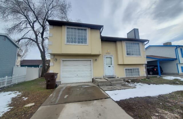 4735 W Wedgecliffe Dr photos photos