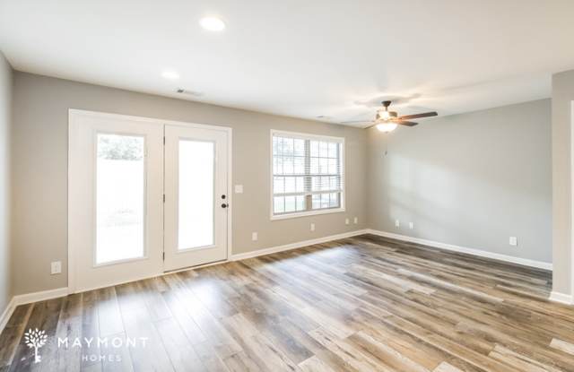 210 Signature Place Gallery 4