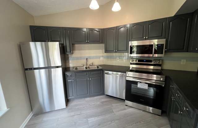 355 Village Pointe Drive Gallery 2