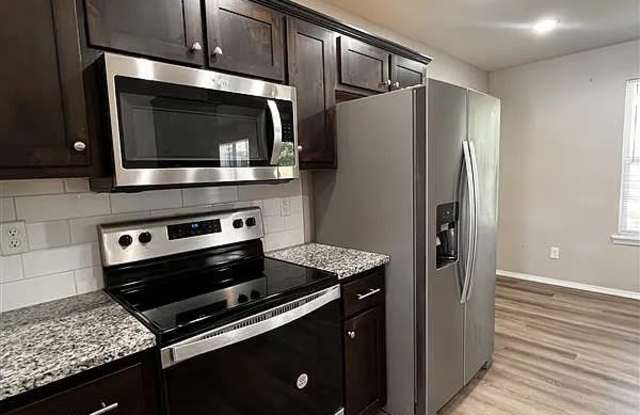 807 Watermill Circle Gallery 2