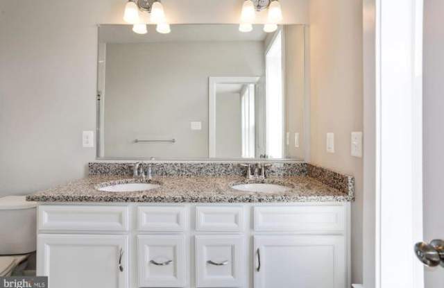 6803 Ammendale Way photos photos
