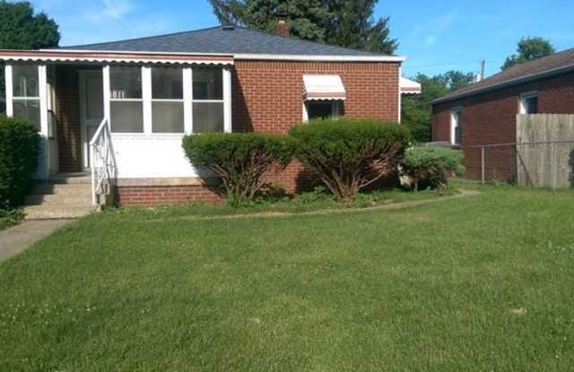 1811 King Ave - 1811 King Avenue, Indianapolis, IN 46222