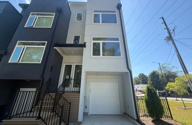 Luxurious New Construction End Unit 4BD, 4BA Downtown Raleigh Townhome with Rooftop Terrace Gallery 1