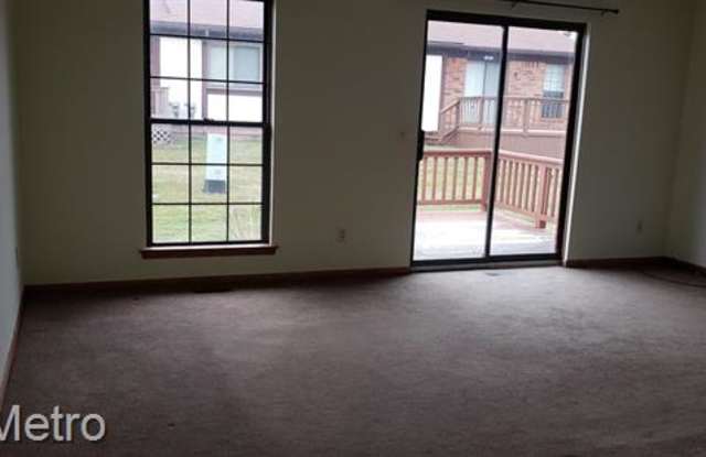 5449 Laura Drive Gallery 3