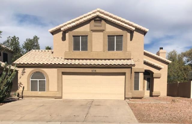 638 W Sereno Drive - 638 West Sereno Drive, Gilbert, AZ 85233