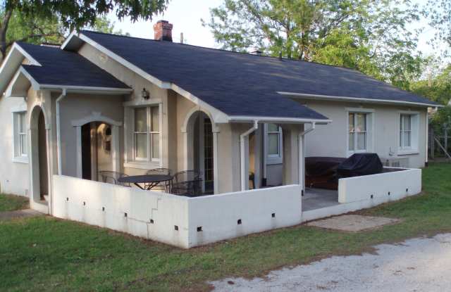 301 S Eastern Street - 301 South Eastern Street, Greenville, NC 27858