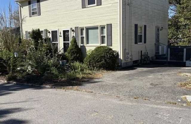 8 Aventine Avenue Gallery 2