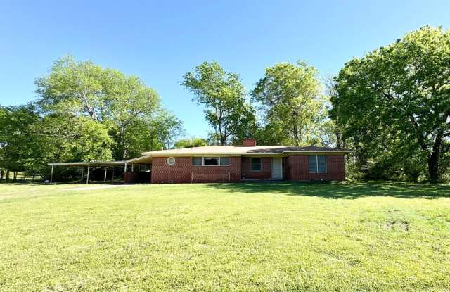 2BD/1BA Home for Rent in Gilmer, TX – Move-In Ready photos photos