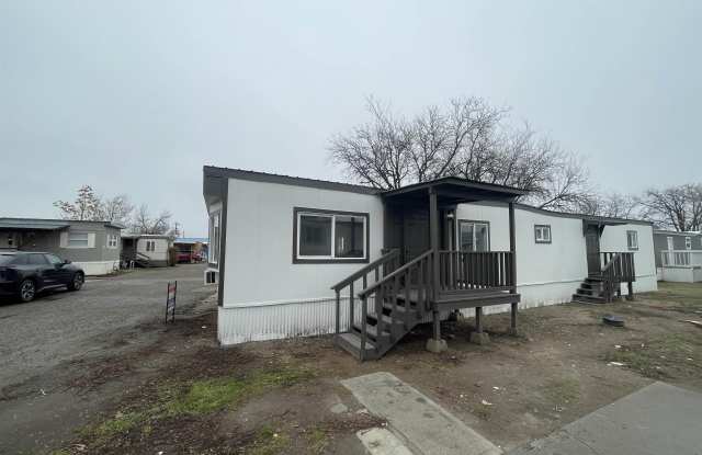 620 Chucker Dr unit: 37 photos photos