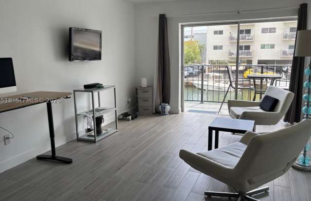 3642 NE 171st St photos photos