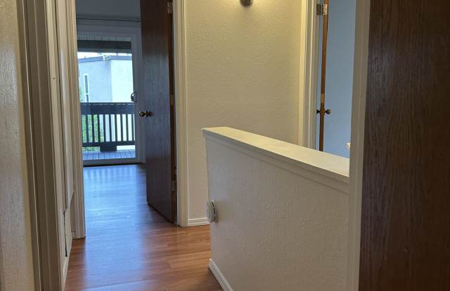 975 Murrieta Blvd - 975 Murrieta Boulevard, Livermore, CA 94550