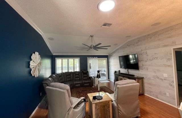 1377 Camero Dr Gallery 4