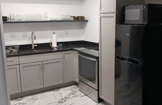 7815 N Main St photos photos 7815 N Main St photos photos