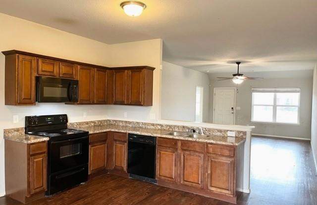 864 Nw Evans Cir Gallery 2