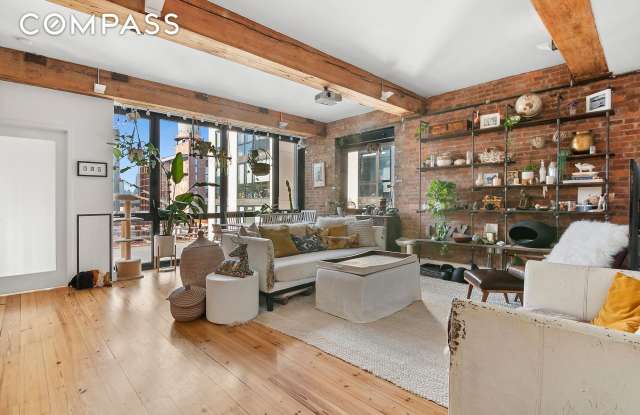 72 Berry Street - 72 Berry Street, Brooklyn, NY 11249