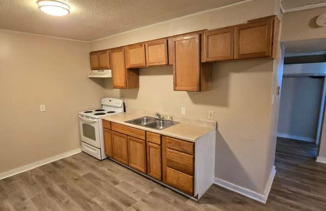 2/1 Apartment Centrally Located in Newport photos photos