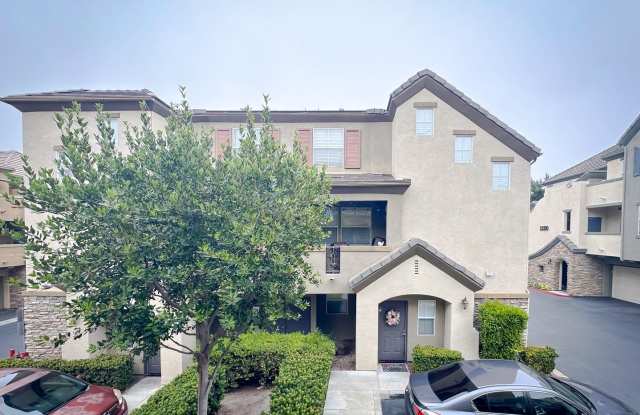 COMING SOON! 2 BEDROOM 3 BATH HOME IN MER SOLEIL IN THE BEAUTIFUL COMMUNITY OF OTAY RANCH! Gallery 1