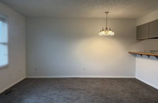 Trent Court 1532 Gallery 4