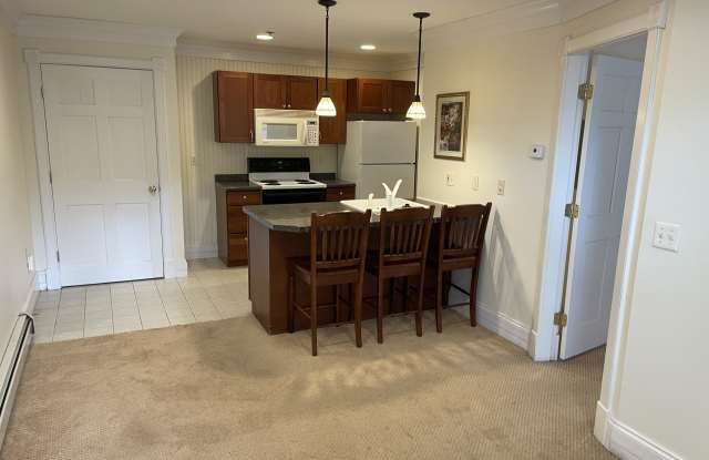 840 State Street - 840 State Street, Bangor, ME 04401