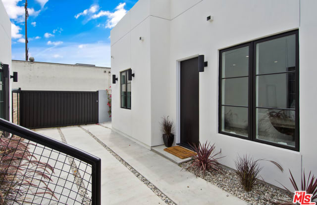 1009 PALMS - 1009 Palms Blvd, Los Angeles, CA 90291