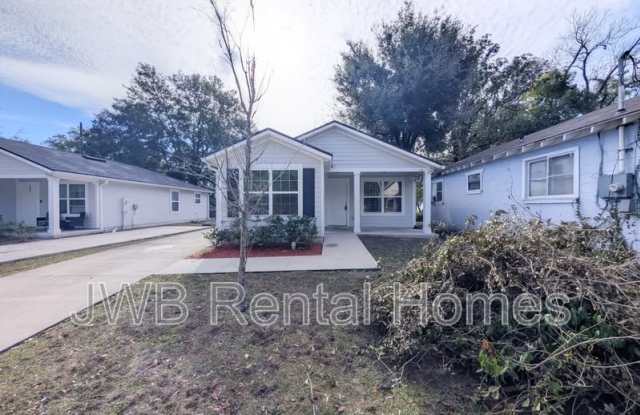 1508 2nd St W photos photos