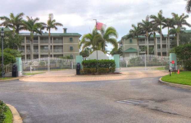 ANNUAL RENTAL – Spacious 3BR/2.5BA First-Floor Condo with Elevator Access in Charlotte Harbor photos photos