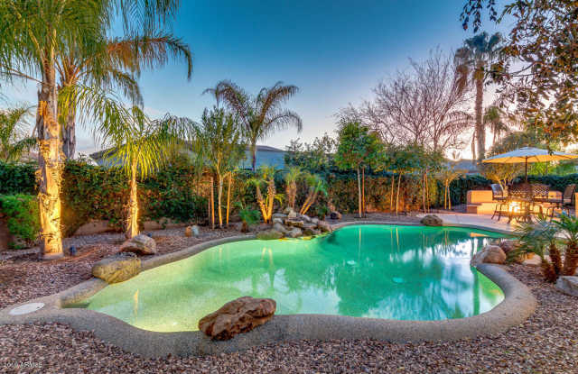 2089 E LYNX Place - 2089 East Lynx Place, Chandler, AZ 85249
