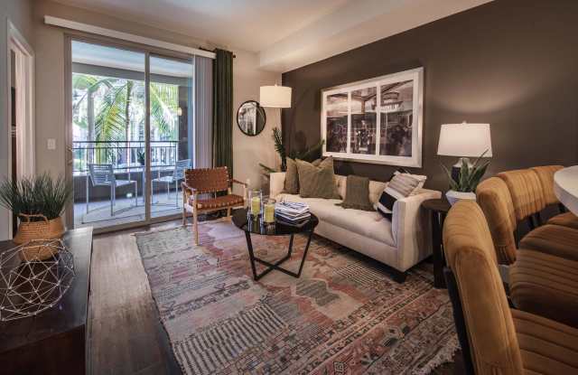 Circa 37 photos photos