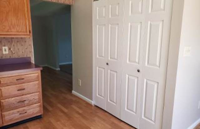 7936 HOLLY ROAD Gallery 4