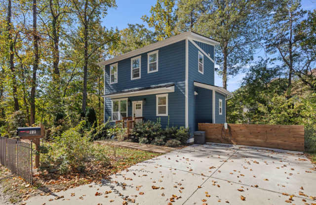 Beautiful Home on Three Levels - Newer Construction (2022) Gallery 1