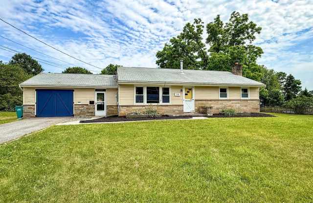 16 FORD Avenue photos photos