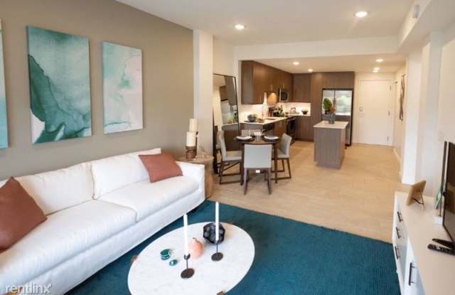 6500 SW 7 St - 6500 Southwest 7th Street, Miami, FL 33144