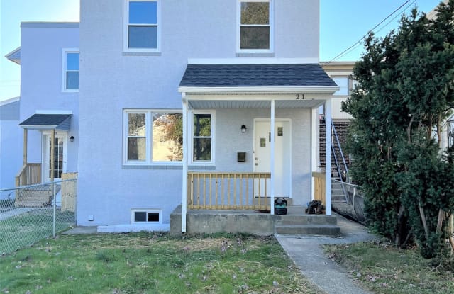 21 West Winona Avenue (House) - 21 West Winona Avenue, Norwood, PA 19074